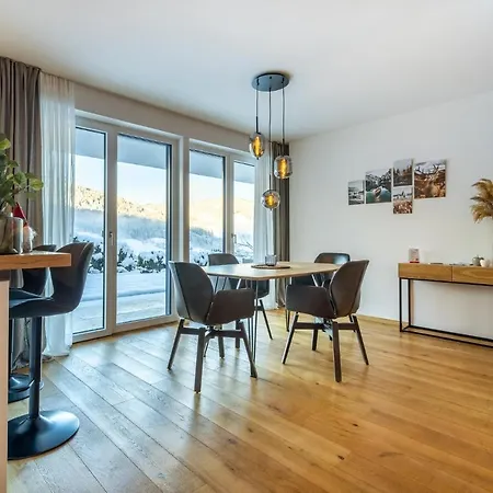 Apartment Neumayer's *
