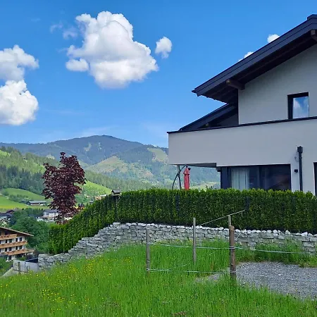Neumayer's Apartmán *