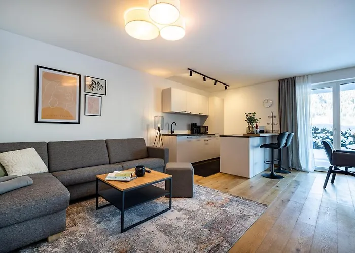 Neumayer's Lejlighed *